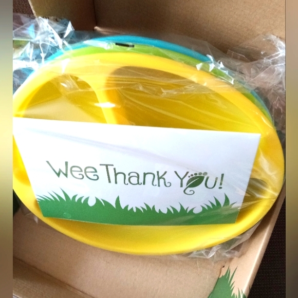 WeeSprout Silicone Divided Plates for Babies & Toddlers 100% Food-Grade Set of 3 - Picture 3 of 16